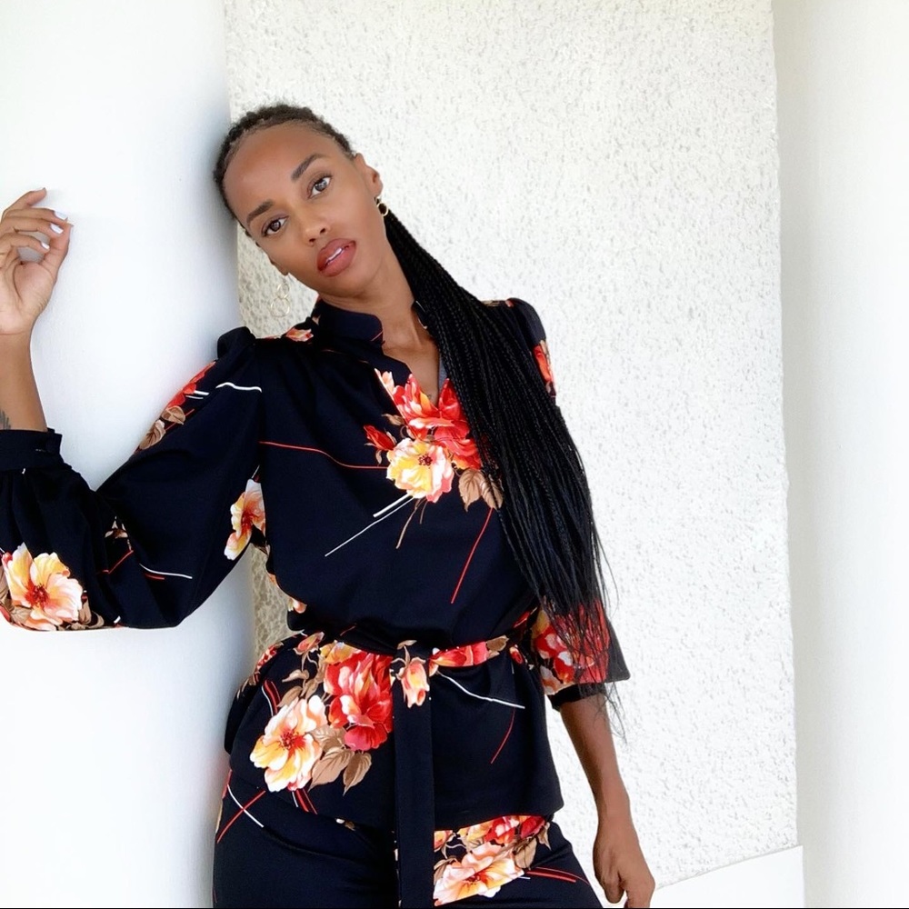 Vintage Floral 2 piece blouse and pants.